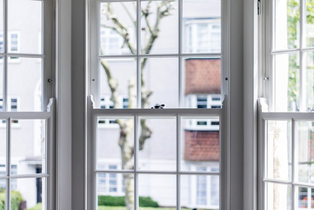 Georgian Style Traditional Sash Window Bay Burntwood Lane Tooting London (1)