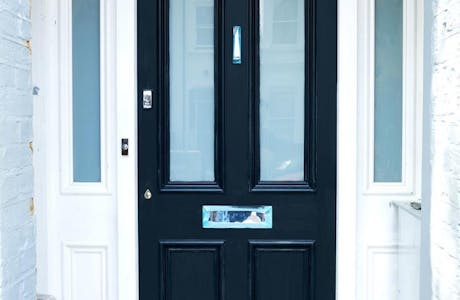 Bespoke-Hardwood-Traditional-Victorian-Style-Front-Door-Upham-Park-Road-Chiswick-London-768x1152