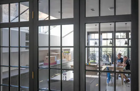 Internal-screen-with-georgian-glazing-bars-made-in-tiimber-1024x683