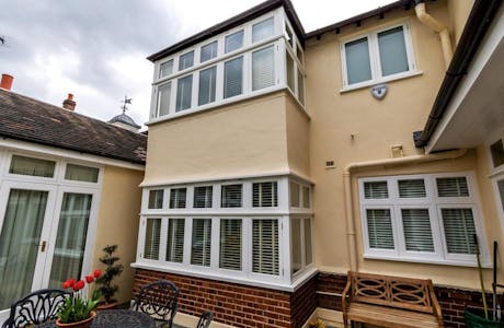 Timber-bay-casement-windows-Ernle-Road-Wimbledon-1024x683